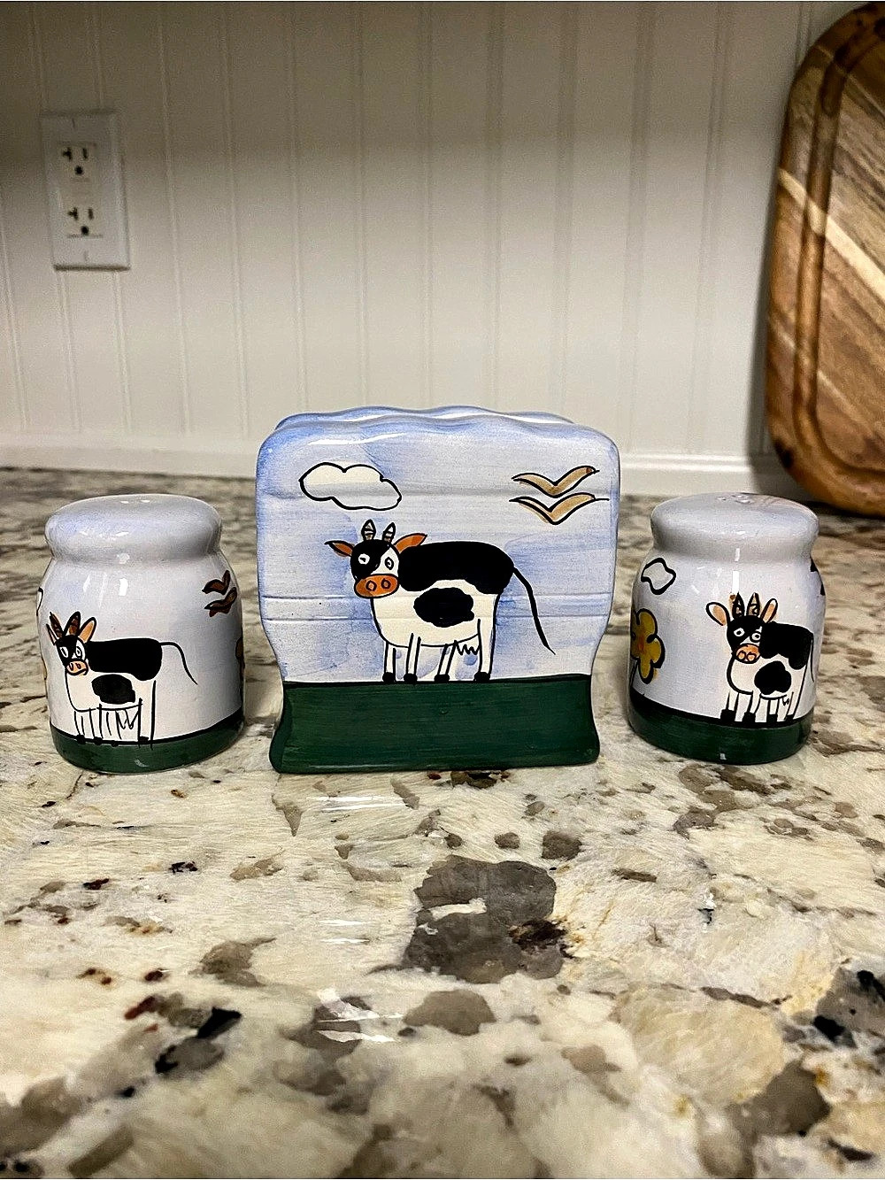 Giftco Inc Hand-Painted Ceramic Cow Napkin Holder and Salt and Pepper Shaker Set